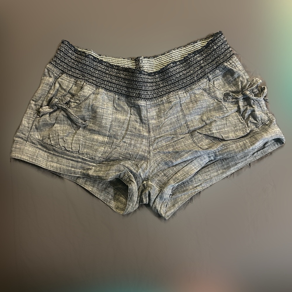 Rewind High Waist Gray Shorts